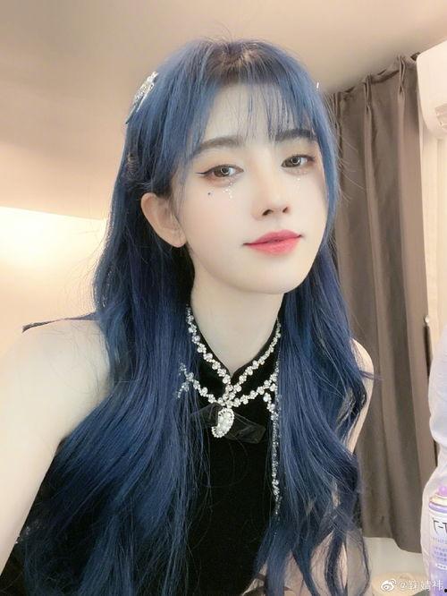 鞠婧祎照片大全,美丽瞬间，魅力绽放”